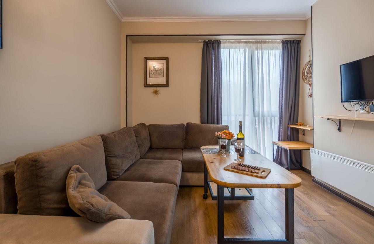 Kato'S Aparthotel Gudauri Mgzavrebi Ngoại thất bức ảnh